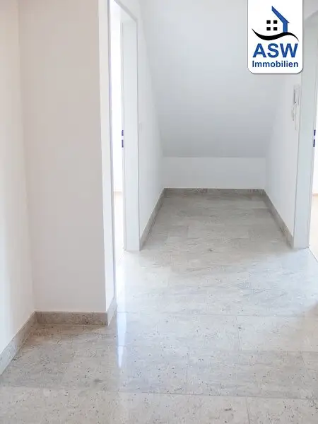 Bürowidmung: Perfekt aufgeteiltes 3-Raum-Büro mit Kochnische