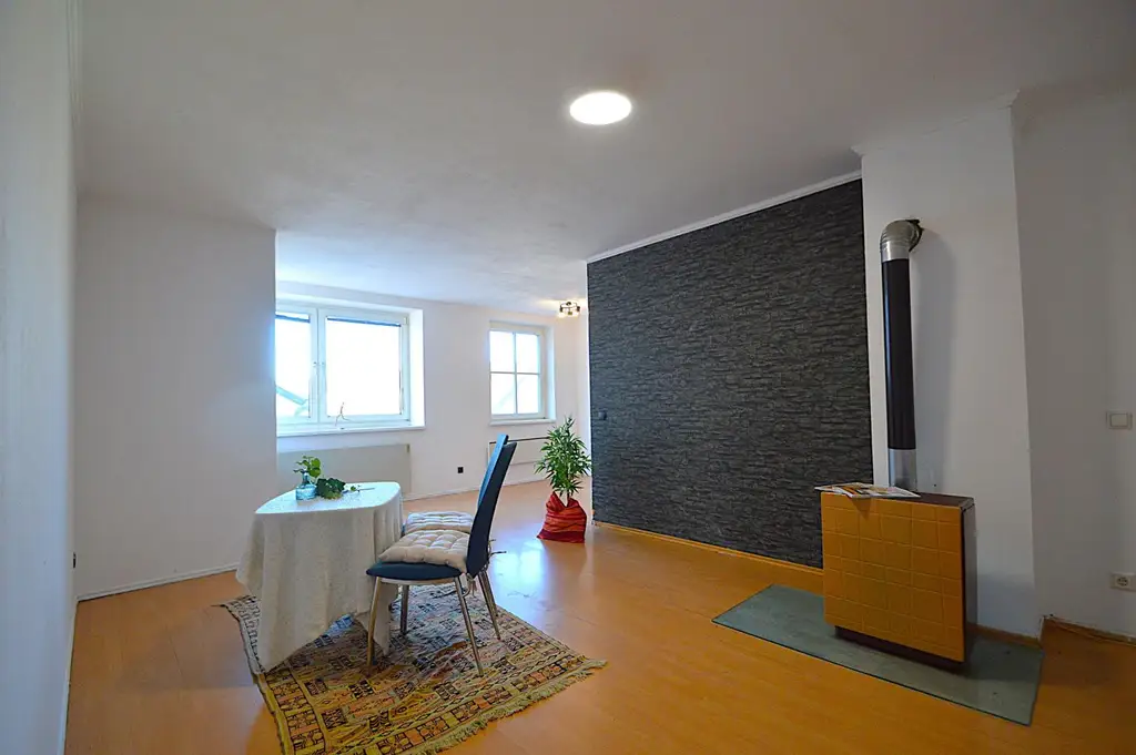 Zentrale 3-Zimmer Wohnung mit Tiefgaragenstellplatz