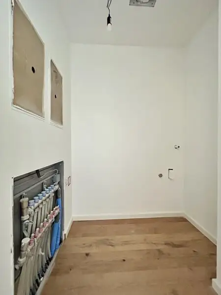 Erstbezug in Mannswörth: Moderne 2-Zimmer Wohnung mit Balkon