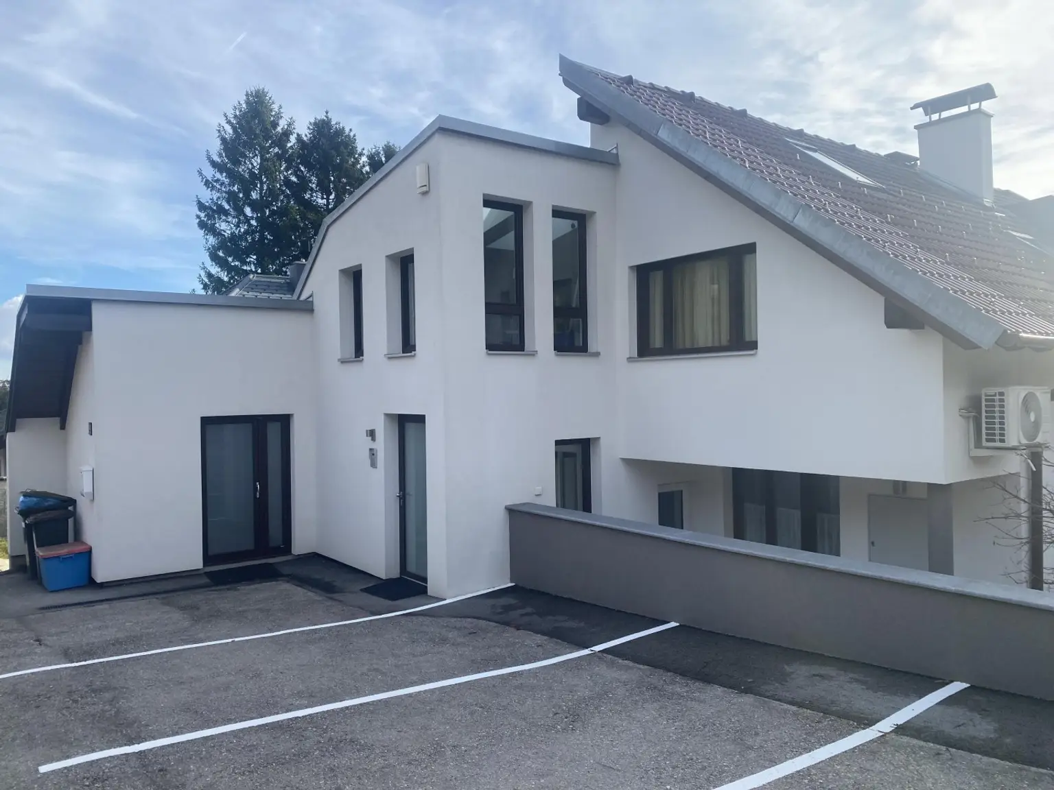 "Außergewöhnliche Mietwohnung im Grünen"