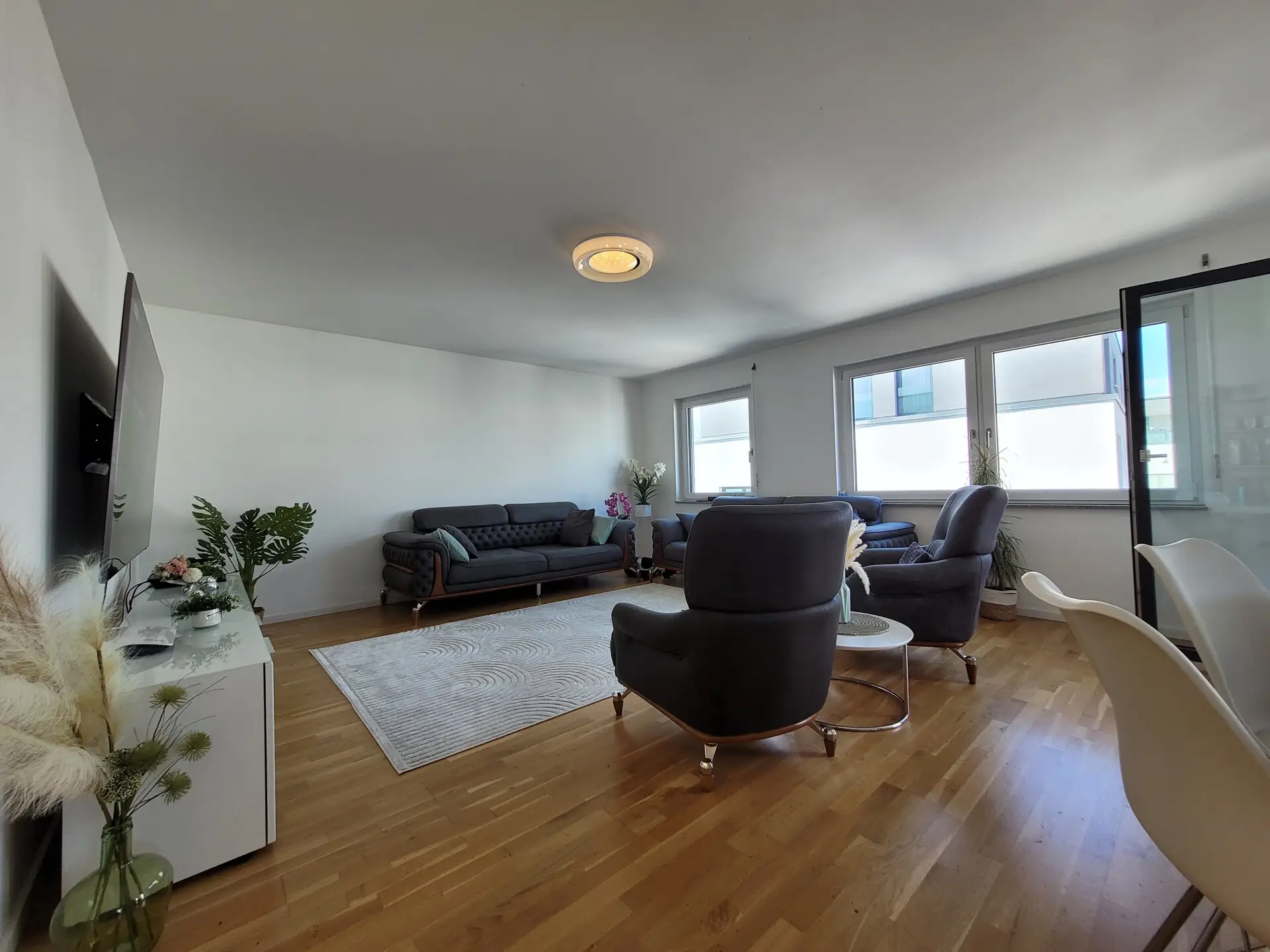 Wohnzimmer Ansicht 1
