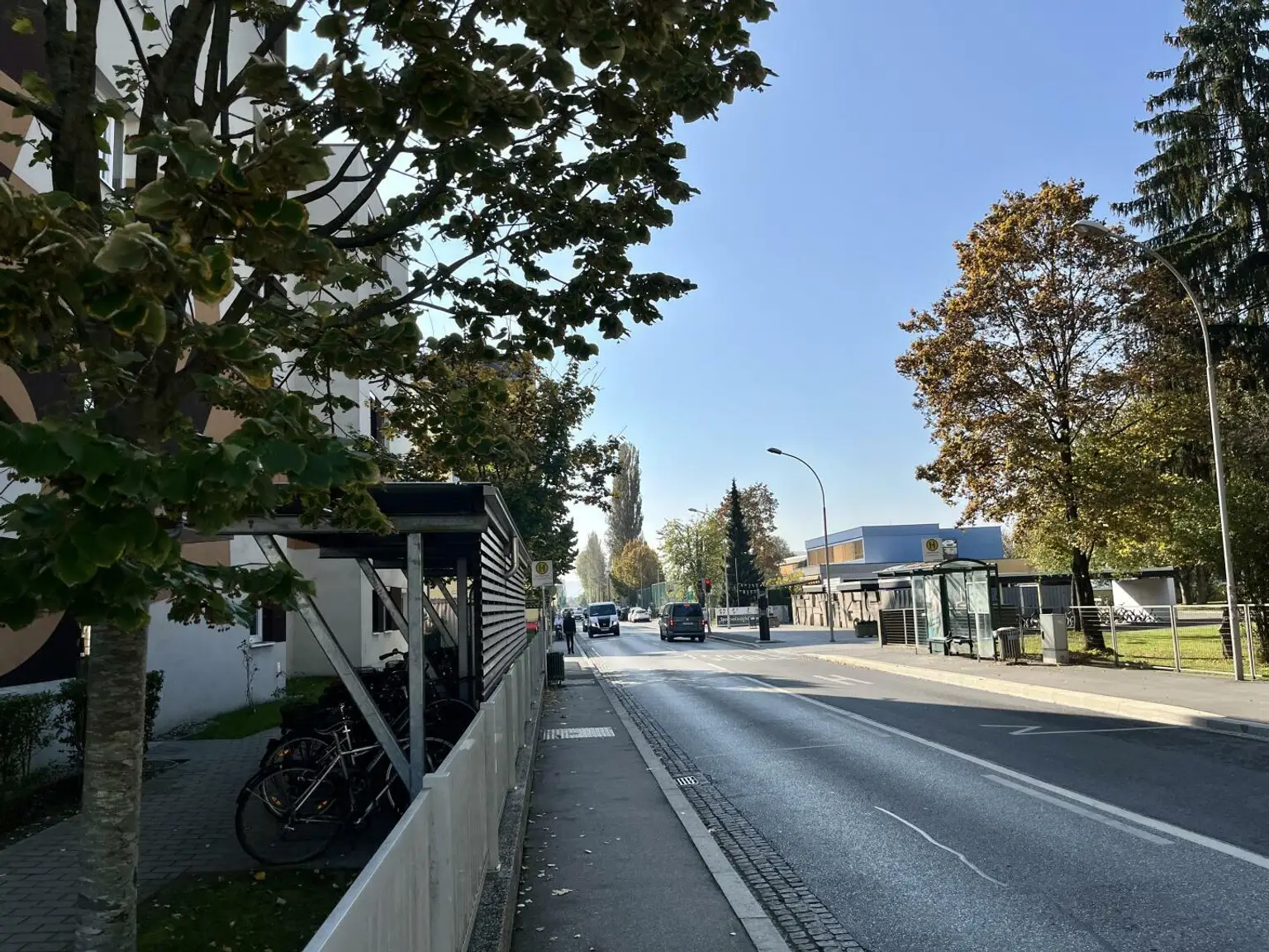ruhige, helle und freundliche 3 Zimmer Wohnung mit Großbalkon vermietet bis 1.3.2027 dz. rund  3,3 % Rendite