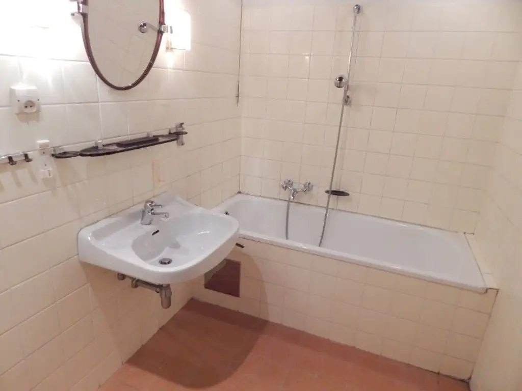 "Gelegenheit" Reihenhaus mit Garten zum Selbersanieren