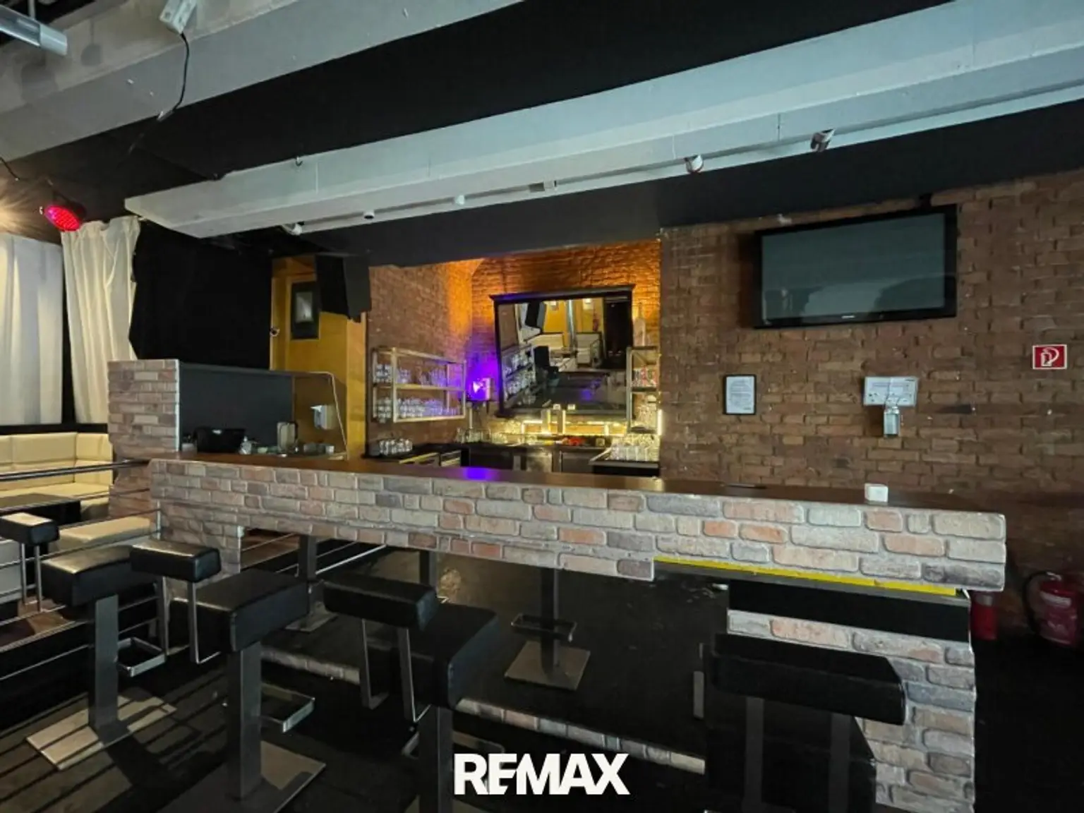 Bar EG