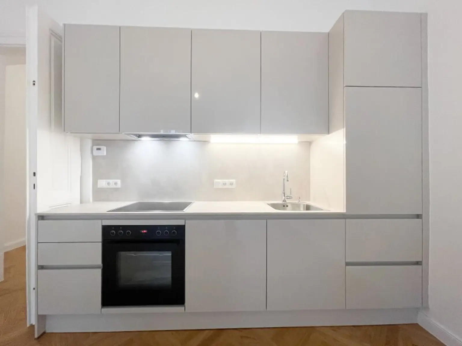 ALTBAU-TRAUM IN WÄHRING – 4 ZIMMER • LIFT & BALKON KOMMEN! • TOP LAGE HOFSTATTGASSE