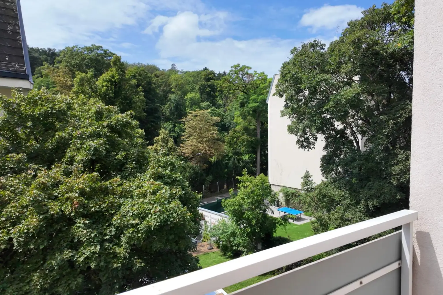 "Retro Chic Living! Nähe Pötzleinsdorfer Schlosspark inkl. 75 m² Dachterrasse"