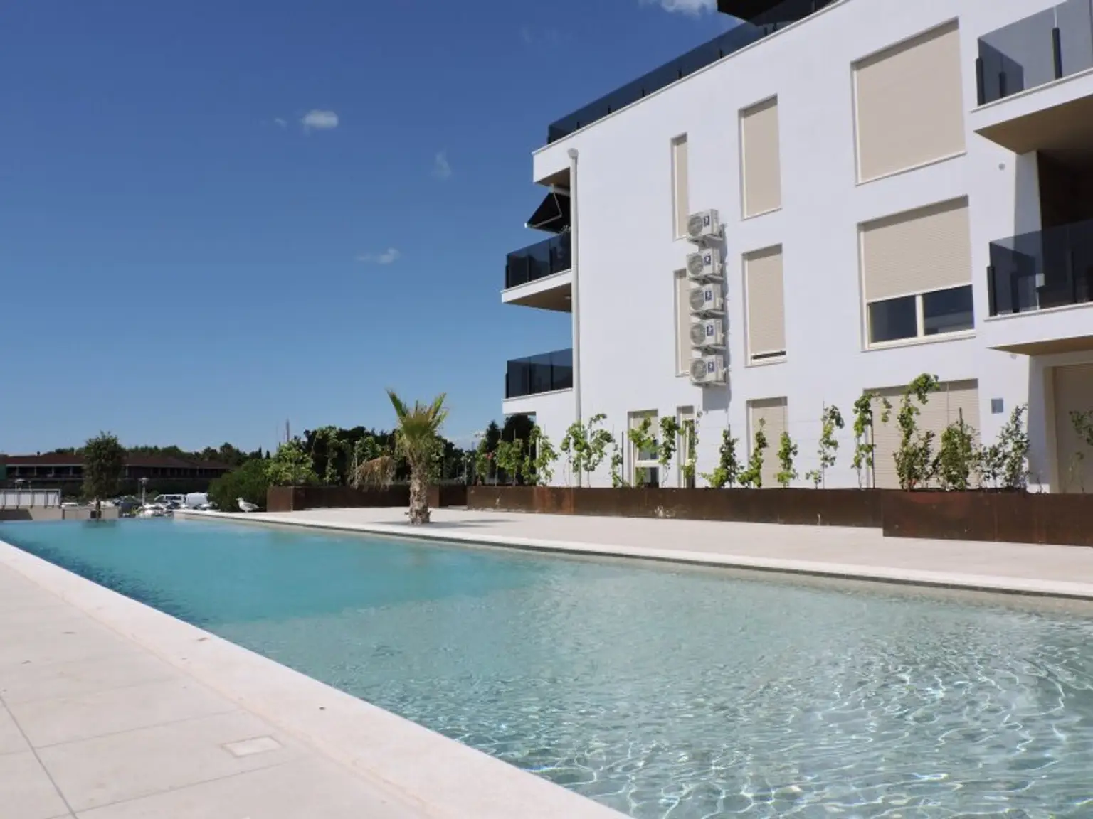 Luxuriöse Wohnung mit Garage & Meerblick an der istrischen Adria in Novigrad