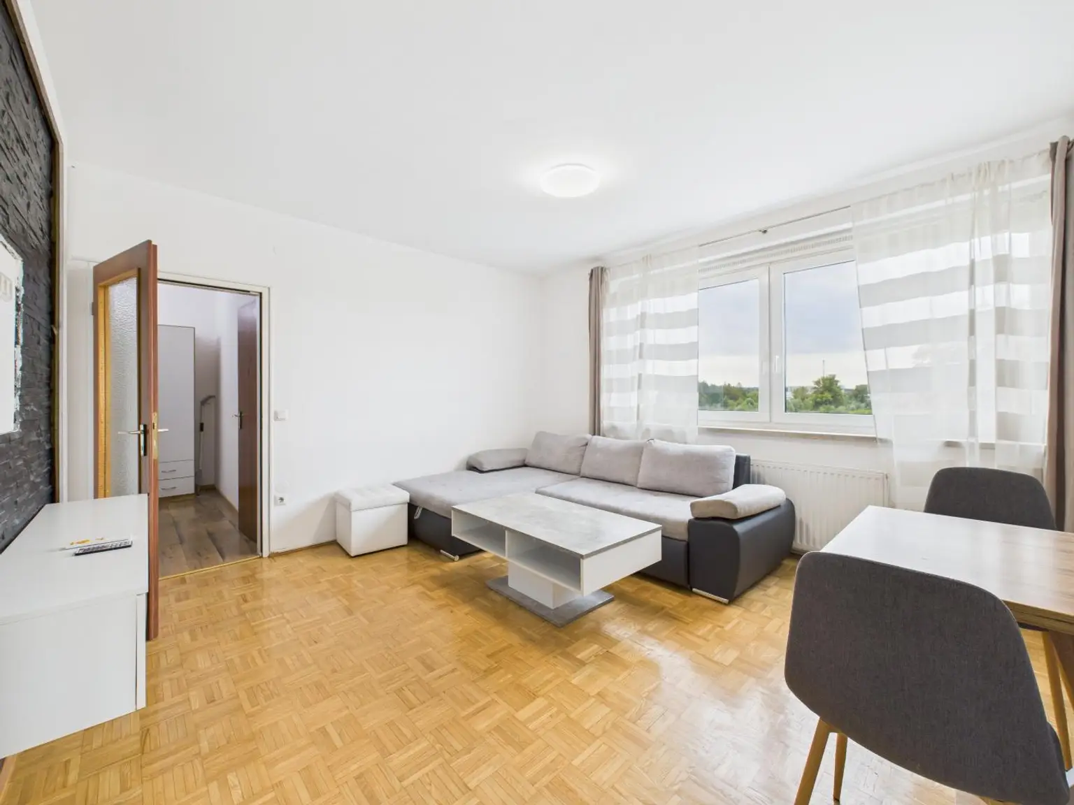 Gepflegte 2-Zimmer-Wohnung in  4050 Traun – Ihre Chance auf Eigentum zum Top-Preis