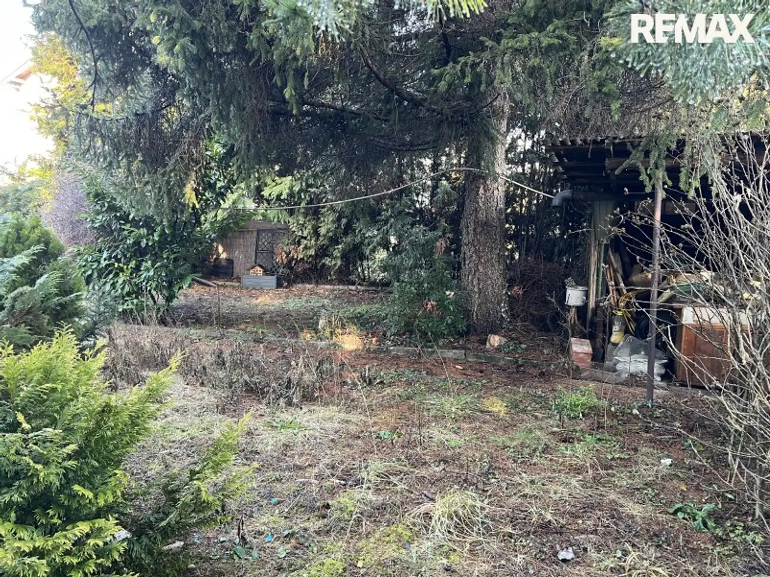 Traumhaftes Baugrundstück mit Altbestand in Wiener Neustadt!