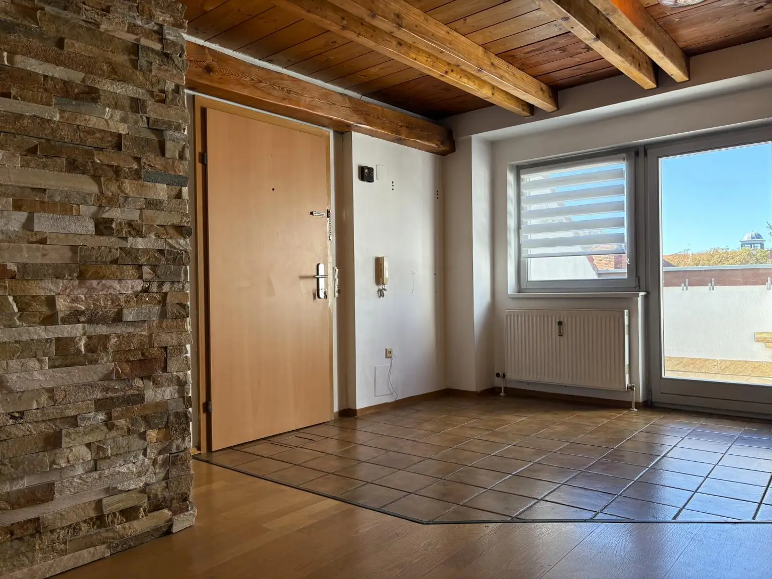 Dachgeschosswohnung mit Galerie und Loggia mit Blick ins Grüne - Bezirk Lend