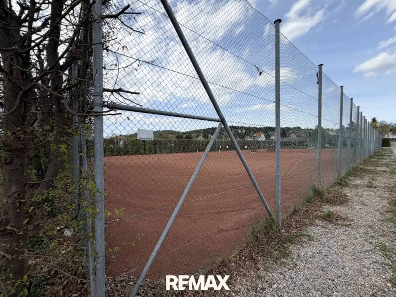 Tennisplätze in unmittelbarer Nähe