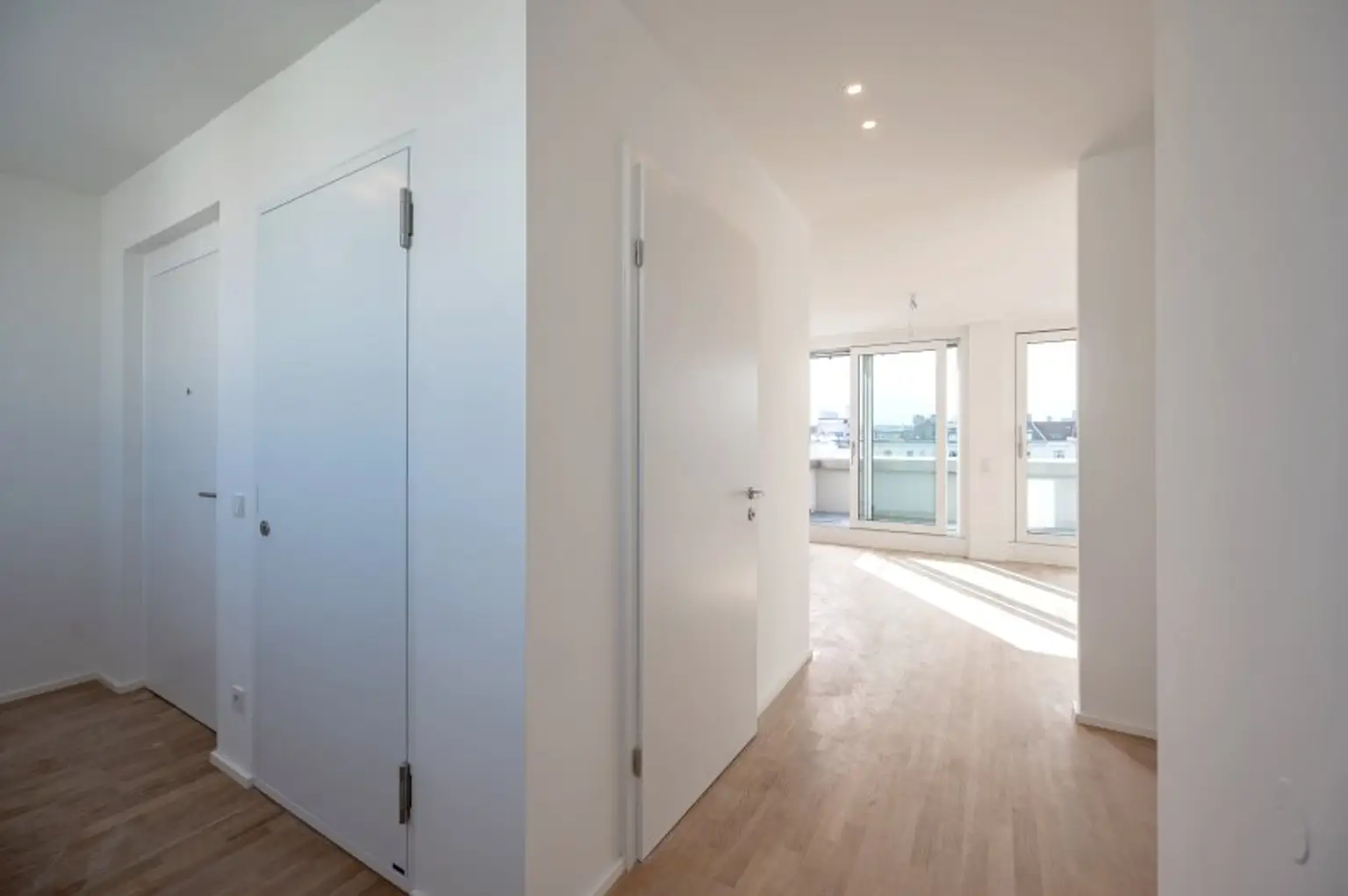 ++MOLLARD 50++ Exclusive 4-room-Penthouse with Stunning Views over Vienna (1/31)