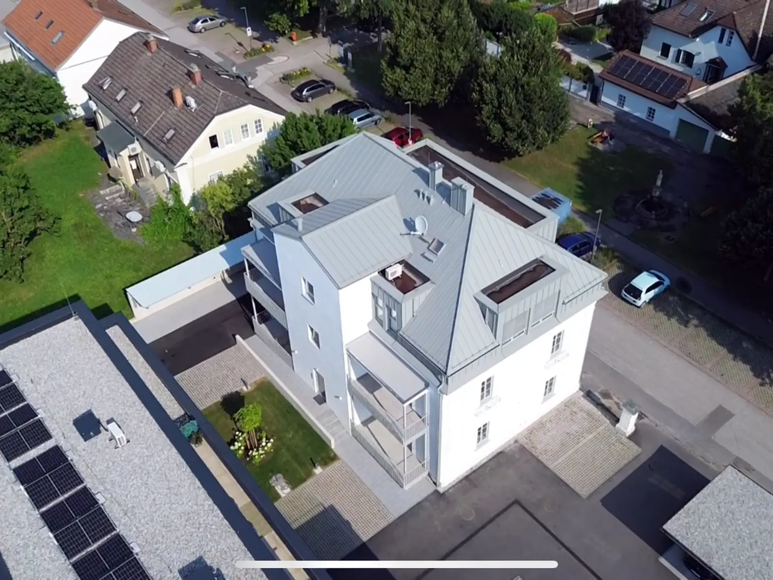 Flugaufnahme Villa hofseitig