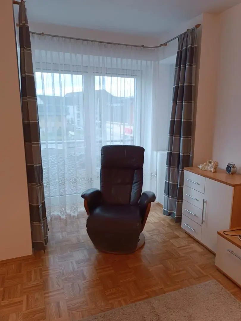 Moderne Eigentumswohnung ausgezeichneter Lage – ideal für alle, die zentral wohnen und höchsten Komfort genießen möchten.