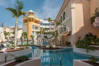 Atanaus-Los-Cristianos-Tenerife (3)