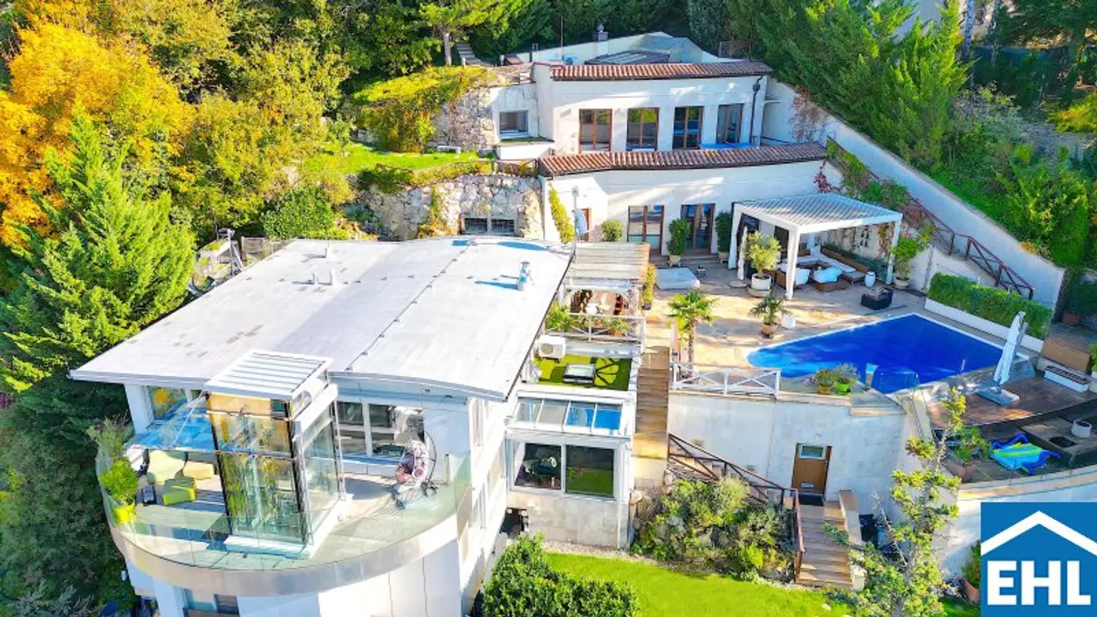 Villa Morgani – Moderne Architektur trifft auf mediterrane Ruheoase in absoluter Privatsphäre