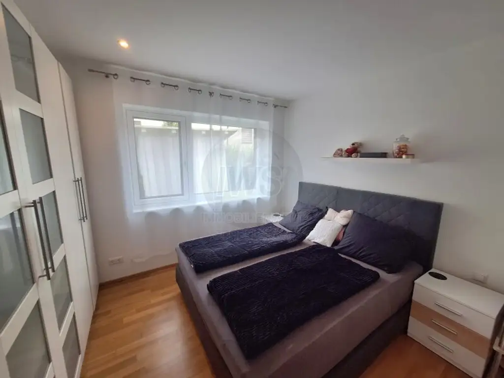 Moderne Gartenwohnung mit überdachter Terrasse & Garage in Andorf