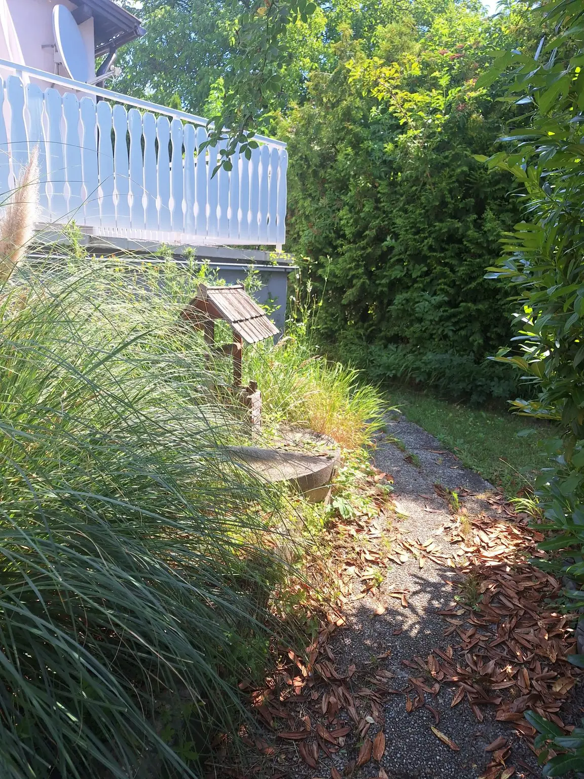 LIEBEVOLL SANIERTER BUNGALOW IN BEGEHRTER WOHNLAGE SAMT HOHER LEBENSQUALITÄT UND GUTER VERKEHRSANBINDUNG