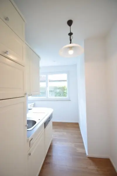 Kochbereich - Gediegene 3 Zimmer Wohnung mit Balkon und Gartennutzung Miete Oberndorf bei Salzburg