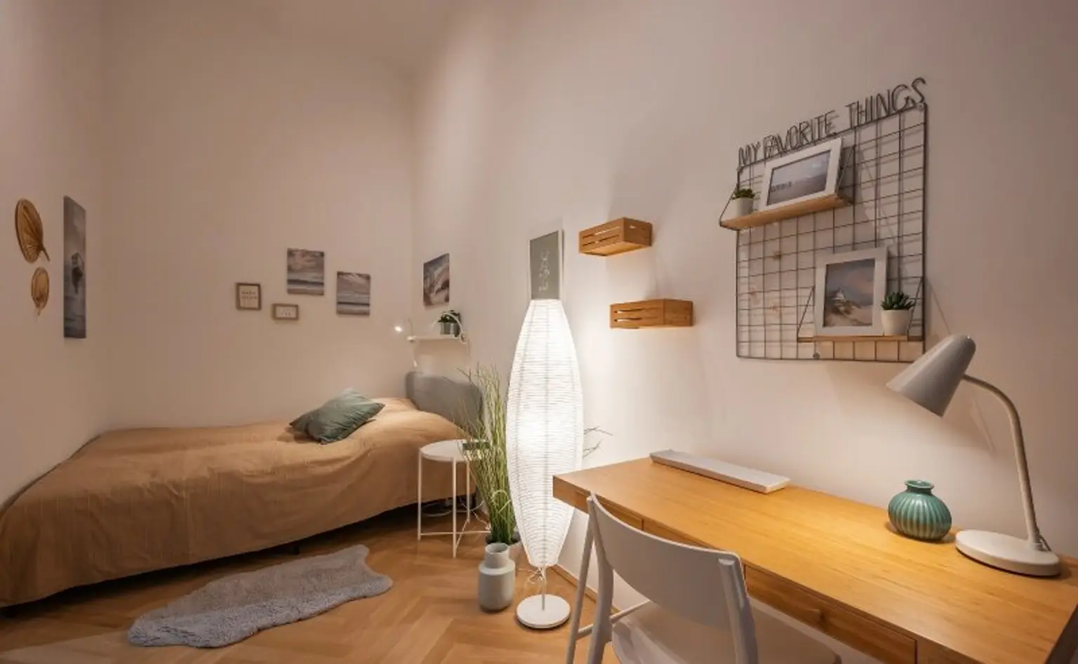 Altbau-Cityapartment komplett hofseitig & ruhig – sofort bezugsfertig | 3 Zimmer