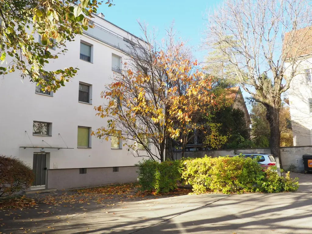 "4-Zimmer-Eigentum mit Balkon und Gemeinschaftsgarten"