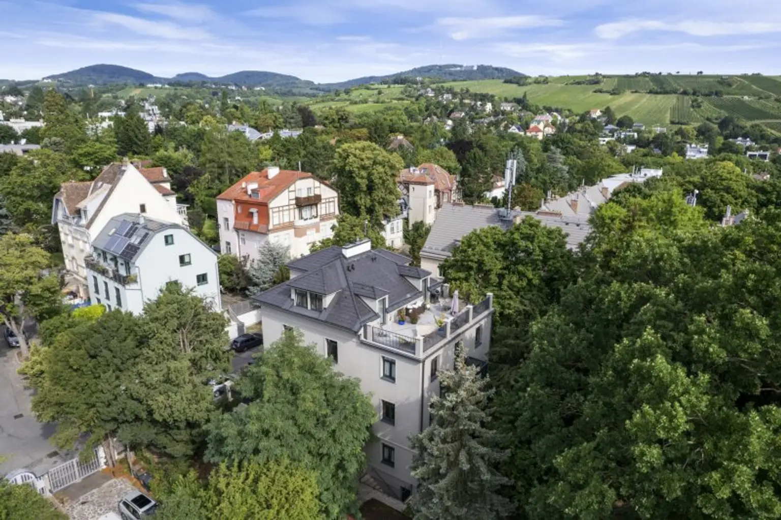 ***Großzügige 4-Zimmer-Wohnung mit 2 Balkonen in Top-Lage des 19. Bezirks – Nähe Kahlenberg***
