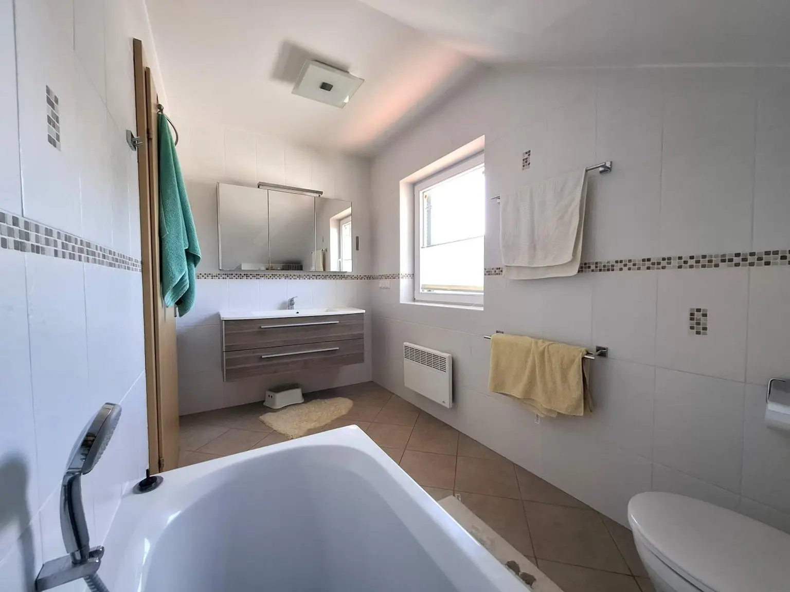 Modernes Einfamilienhaus mit TOP Ausstattung beim Neufelder See - Superädifikat
