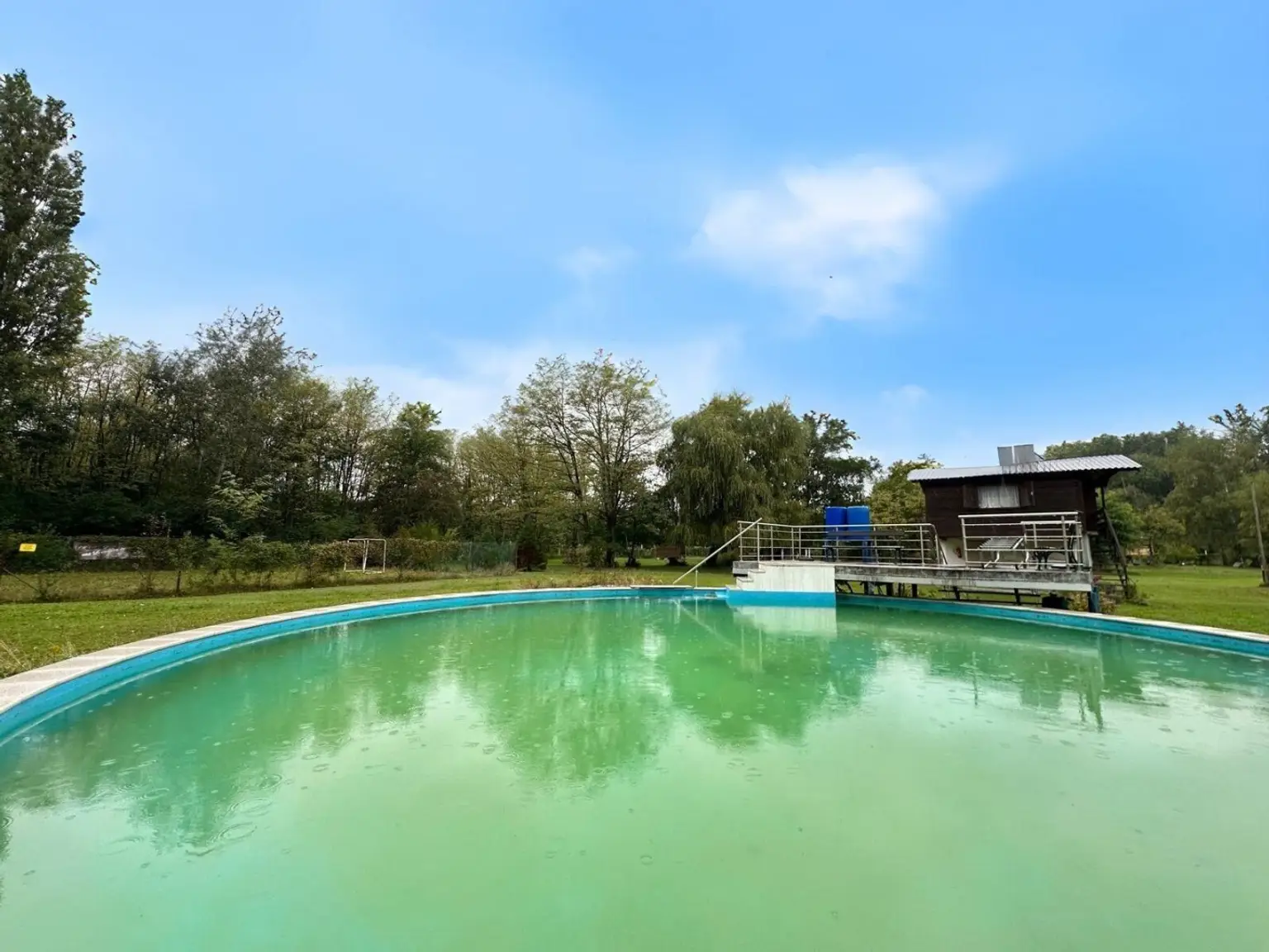 "Sommerhäuschen – Natur, Pool & Tennisplatz – Erholung PUR"