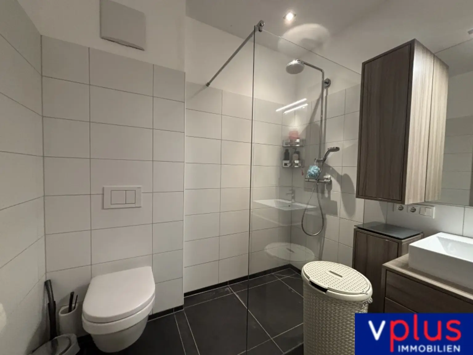 Familienfreundliche 3-Zimmer-Wohnung mit Garten und zwei Tiefgaragenplätzen in Dornbirn