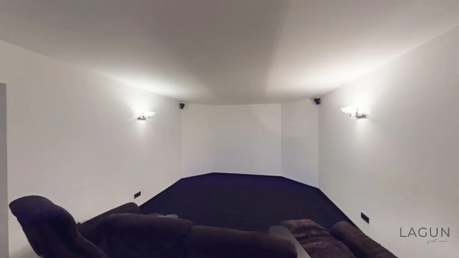 Hochwertiges Luxus-Einfamilienhaus in Maria-Lanzendorf