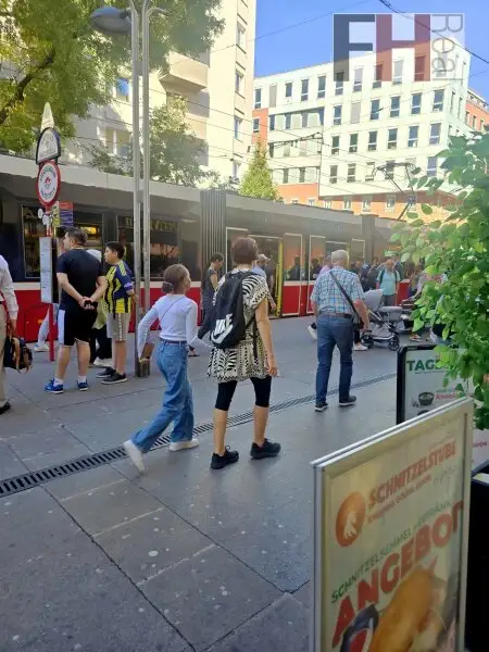 Gut gehendes, bestens etabliertes Schnitzellokal, perfekte Frequenzlage, nahe Reumannplatz, Favoritenstraße und Quellenstraße