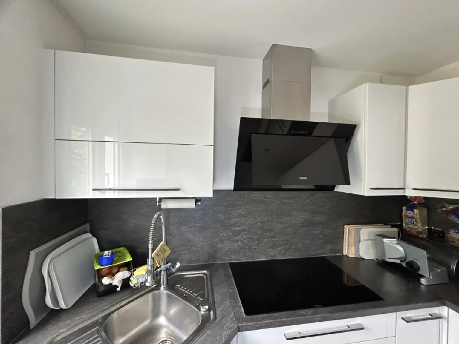 +Einzigartiges Mehrfamilienhaus und riesen Grundstück, direkt neben Oberpullendorf! +