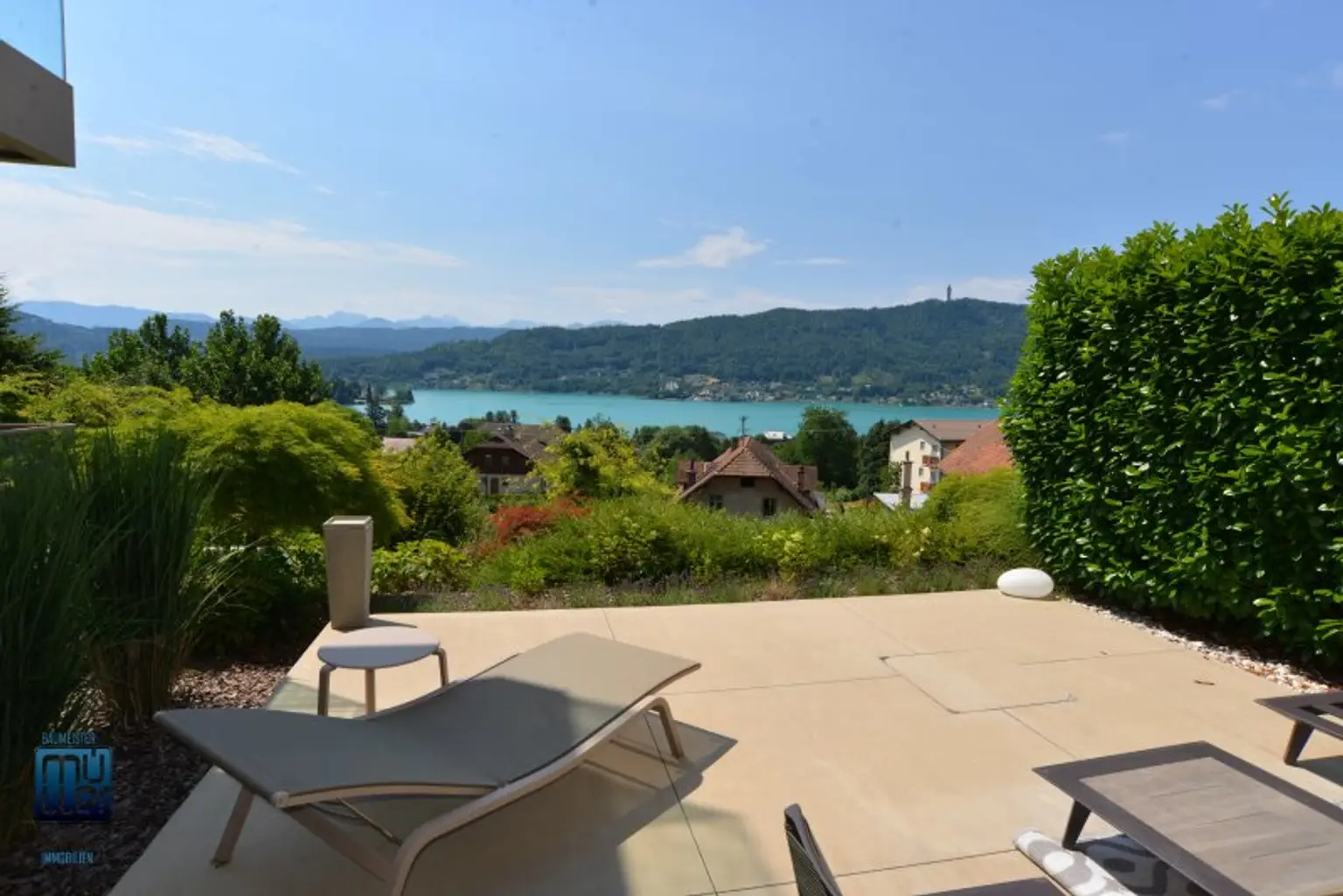 Extravagantes Wohnen am Wörthersee -  152 m² große Seeblickterrassenwohnung mit TG/Carport mit MIETER zu verkaufen!
