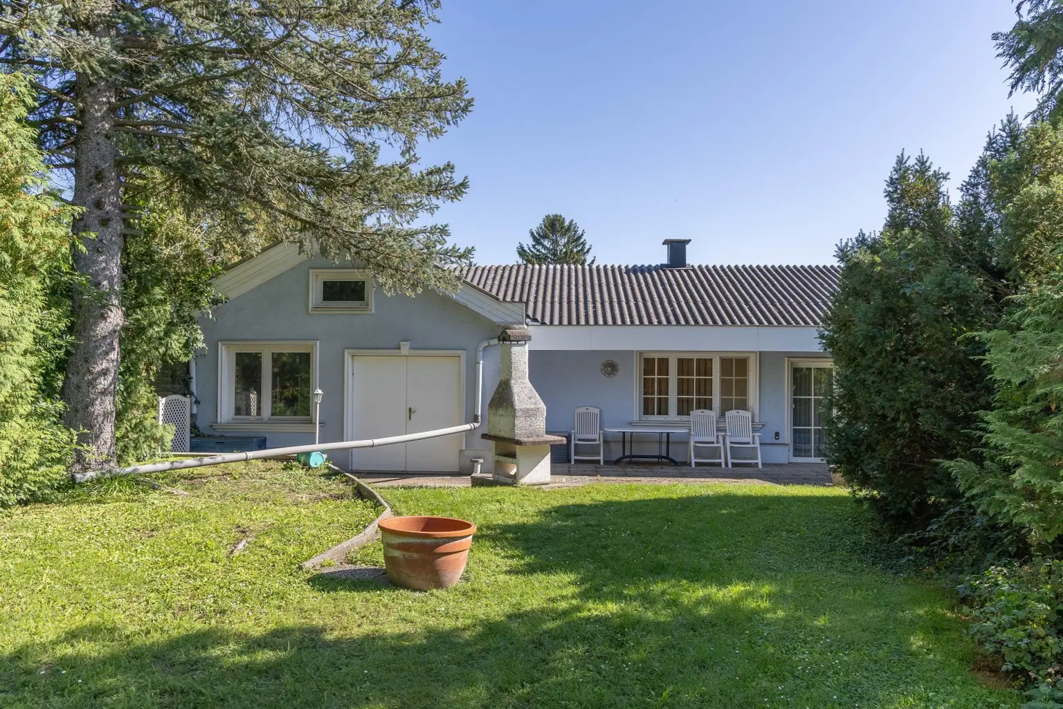 Garten - Hausrückansicht