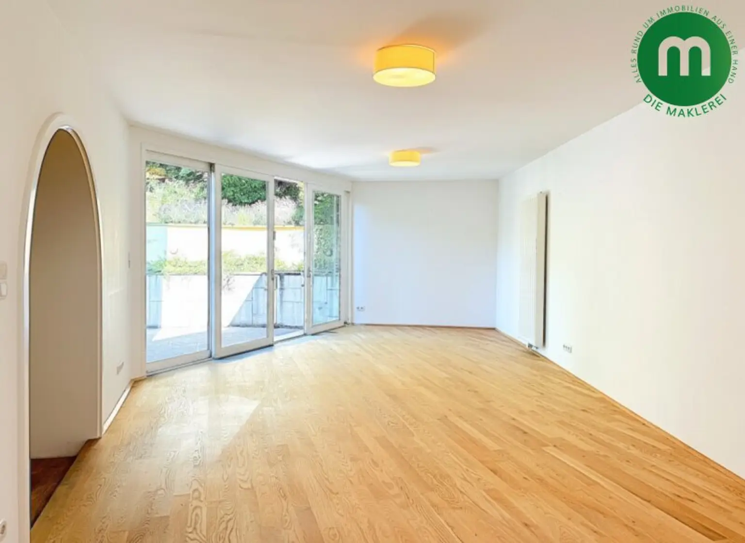 Wohnen am grünen Stadtrand - 160 m² Gartenwohnung in absoluter Ruhelage