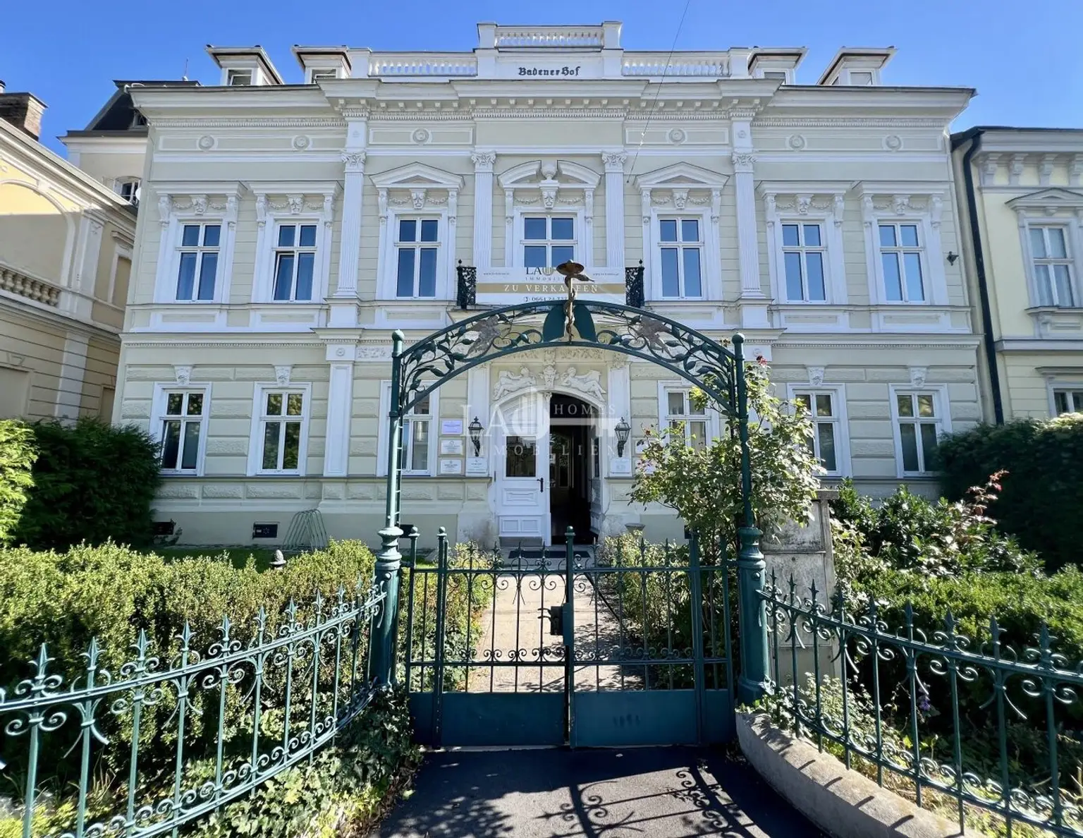 Villenetage in Bestlage - Individuell & Exquisit mit privatem Garten in Baden