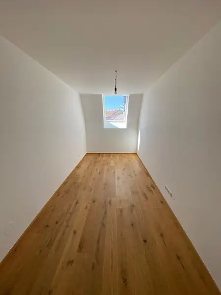 Exklusive Dachgeschosswohnung in 1020 Wien - 3 Zimmer und sonnige Dachterrasse