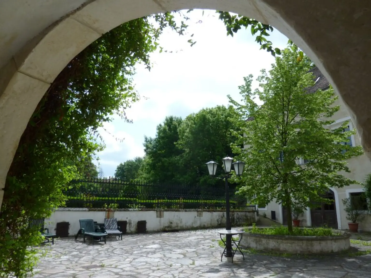 Herrschaftlicher Dreikanthof im Weinviertel