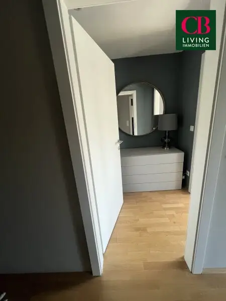 SÜDSEITIGES LUXUSDACHGESCHOSS in BESTLAGE - ZENTRUMSNAH