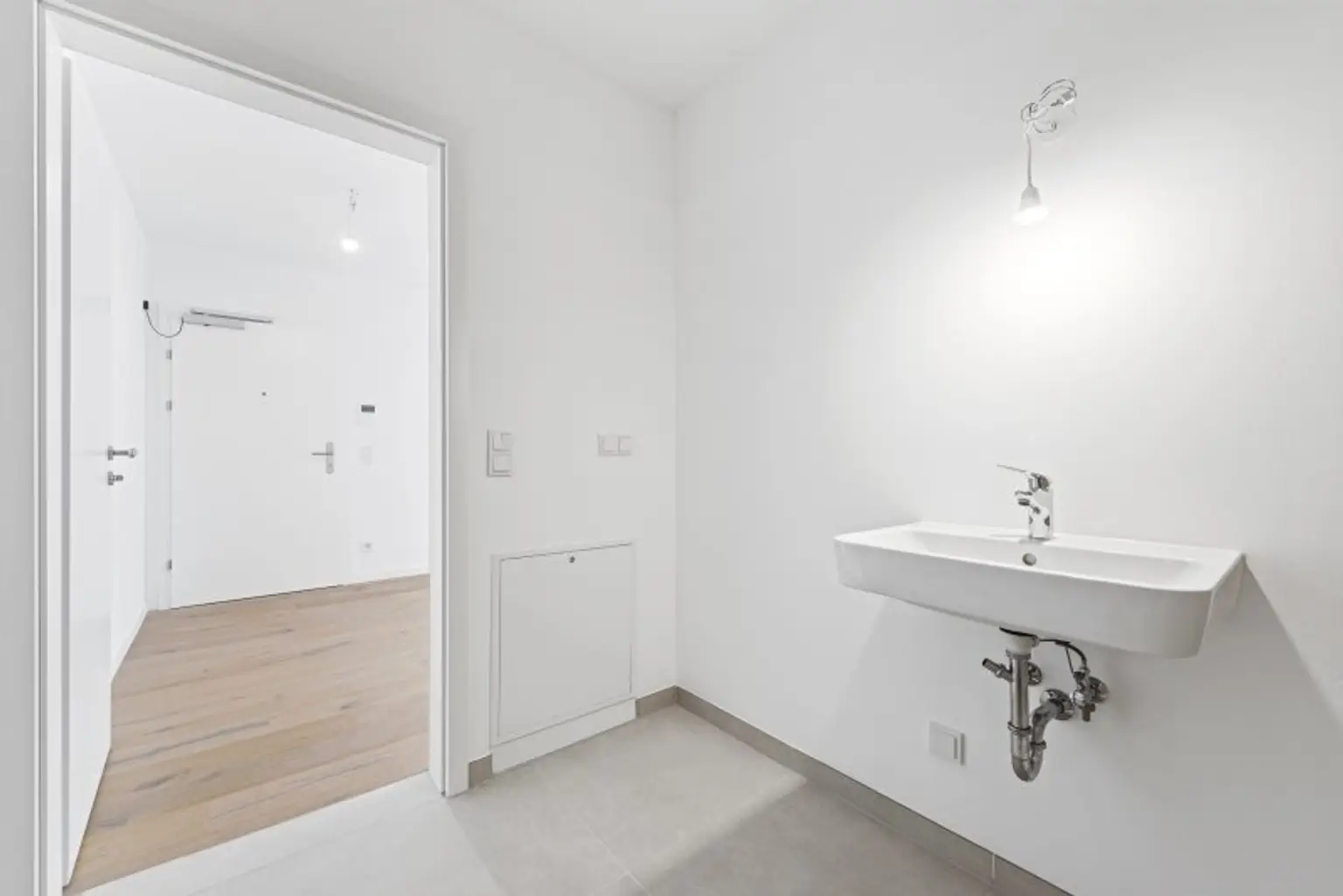 KOMPAKTE 2-ZIMMER WOHNUNG MIT BALKON