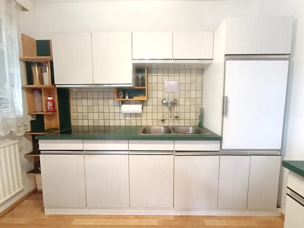Charmante 2-Zimmer Wohnung mit Loggia im 23. Bezirk! Ideal für Pärchen!