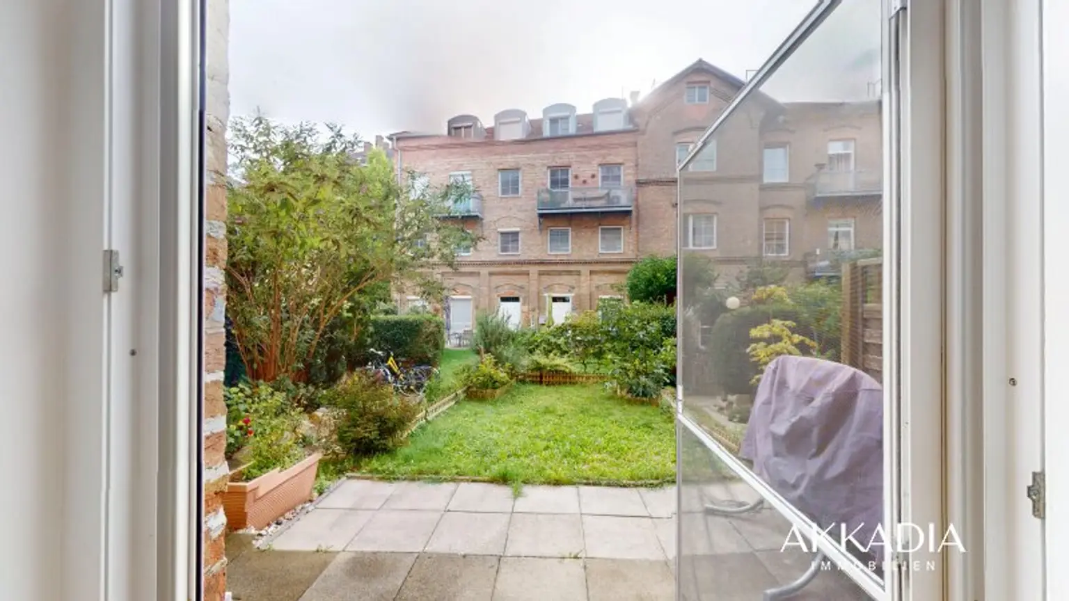 Maisonette-Wohnung mit Terrasse & Garten in zentraler Lage von Korneuburg – Wohnen im generalsanierten Backsteinbau