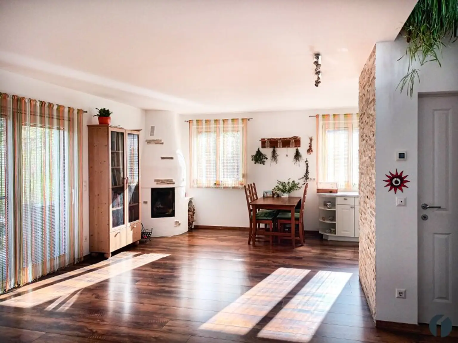 Modernes Haus auf Pachtgrund im EHZ I zum ganzjährig Wohnen