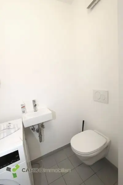 4 Zimmer Wohnung mit Balkon nahe U3