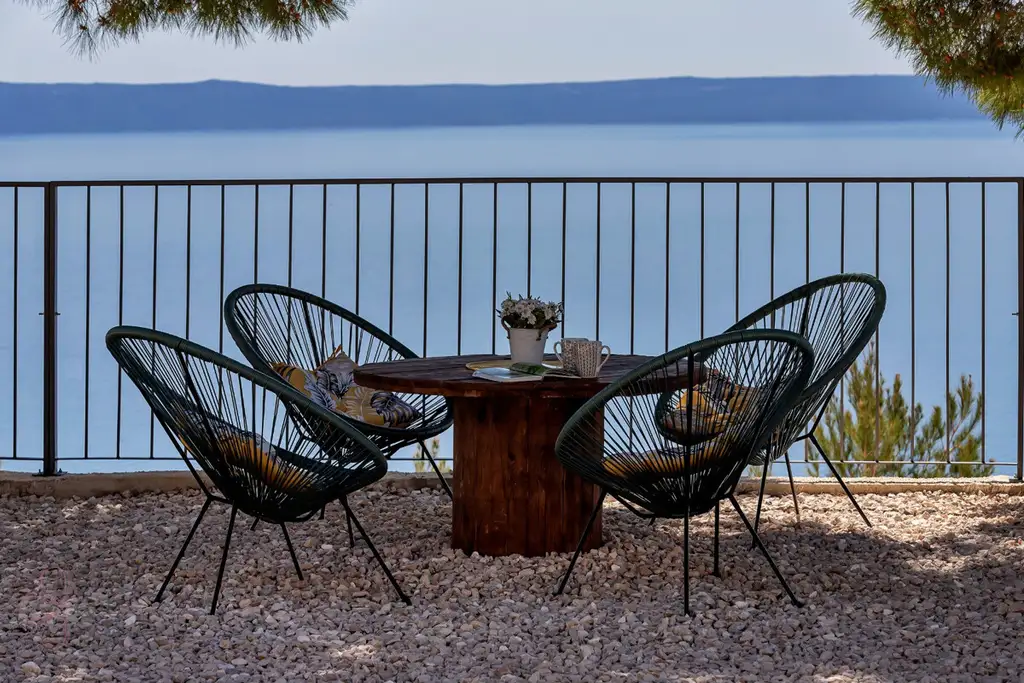 Stone Mansion Makarska – Mediterrane Eleganz mit Investitionspotenzial