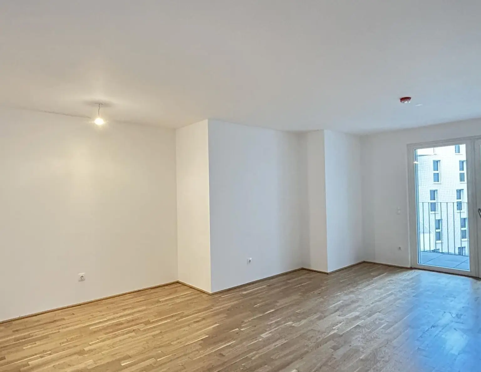 Top Neubau! 2-Zimmer-Wohnung mit Balkon - Erstbezug ohne Provision