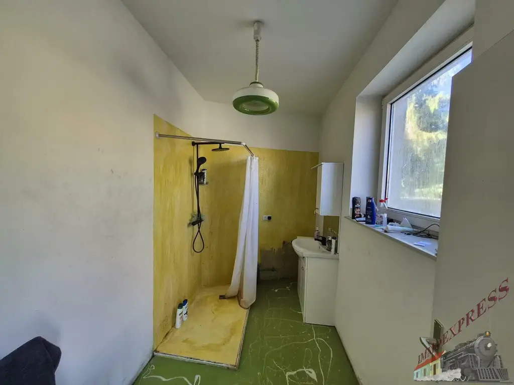 Ideal für Ihre Firma- inklusive Mitarbeiterwohnungen und vielem mehr