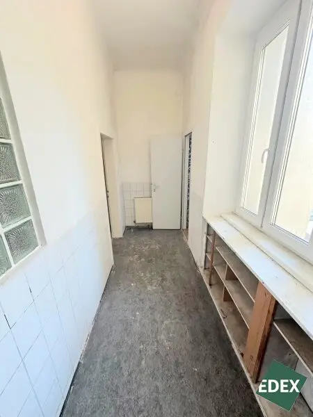 Sanierungsbedürftige 3-Zimmer Altbau-Wohnung in Favoriten