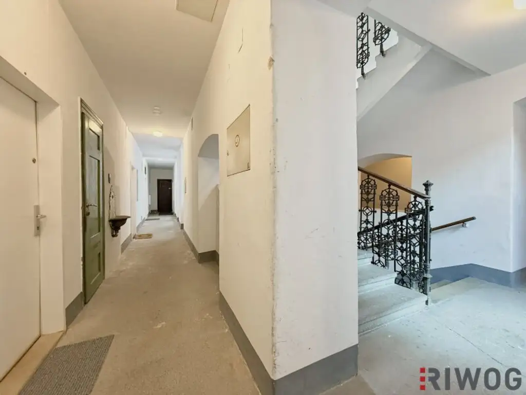 Baubewilligter Rohdachboden nahe U3