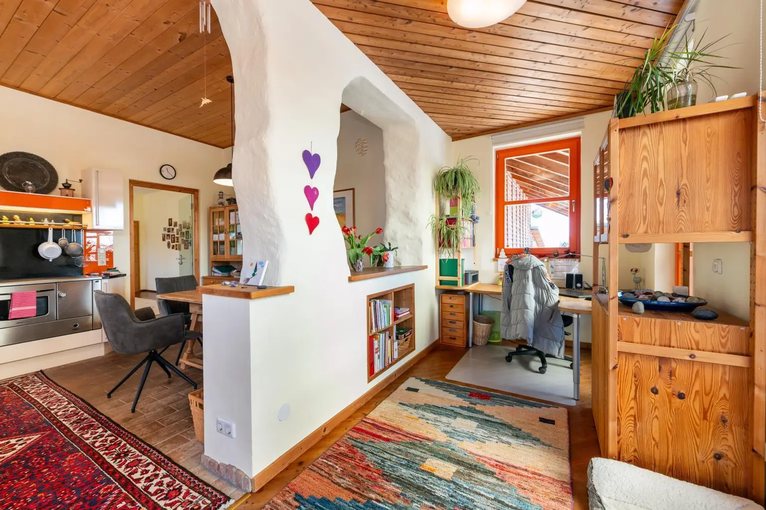 Büro EG